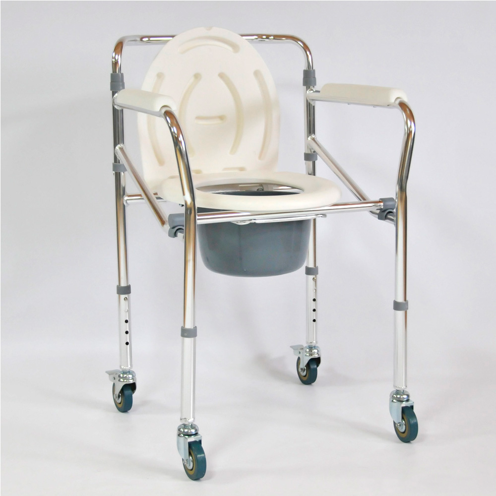Стул-кресло с санитарным оснащением FS 696