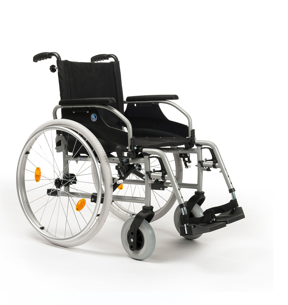 Кресло-коляска инвалидное механическое Vermeiren D100