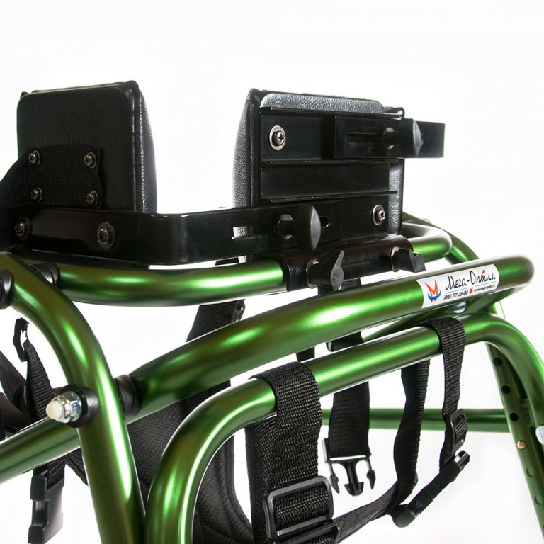 Ходунки на 4-х колесах для детей больных ДЦП с подлокотной опорой (зеленый)