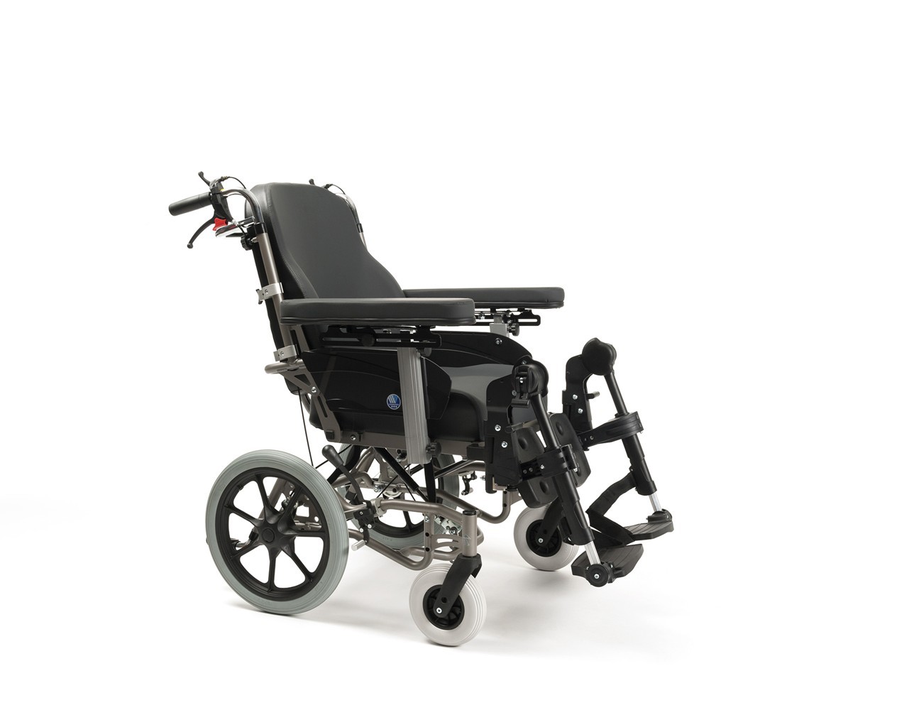 Кресло-коляска инвалидное многофункциональное Vermeiren Inovys 2